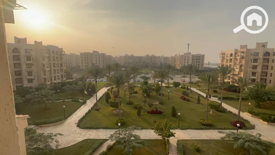 8 83872ac9-4bf8-436b-8a86-7b4dc51085da. jpeg