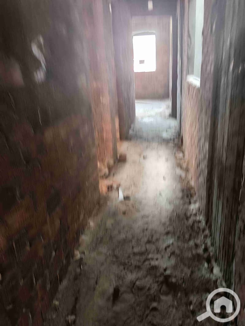 9 24e61780-c8c2-4fb7-83c0-15a3afc643ff-1_all_2868. jpg