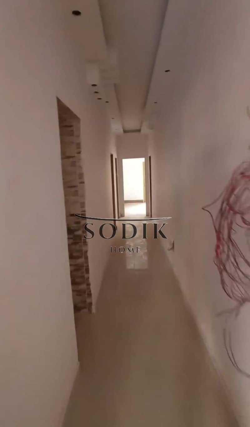 5 WhatsApp Image 2026-01-07 at 10.56. 32 AM (1). jpeg