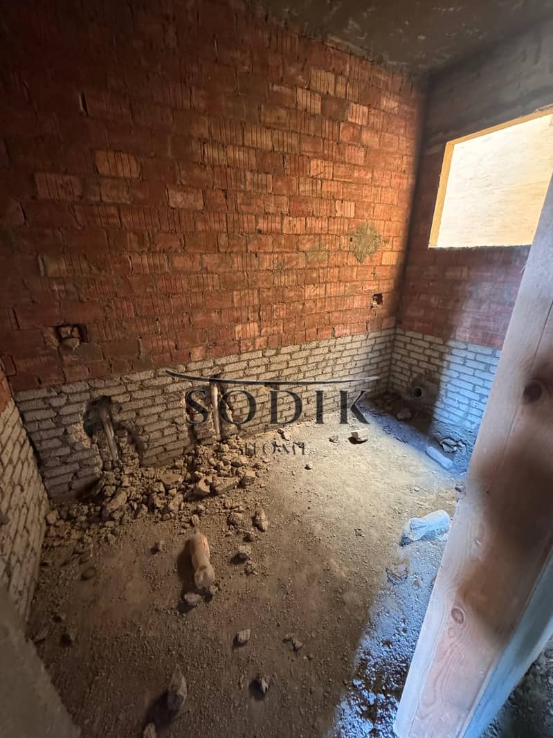 8 WhatsApp Image 2025-12-29 at 10.59. 36 AM. jpeg