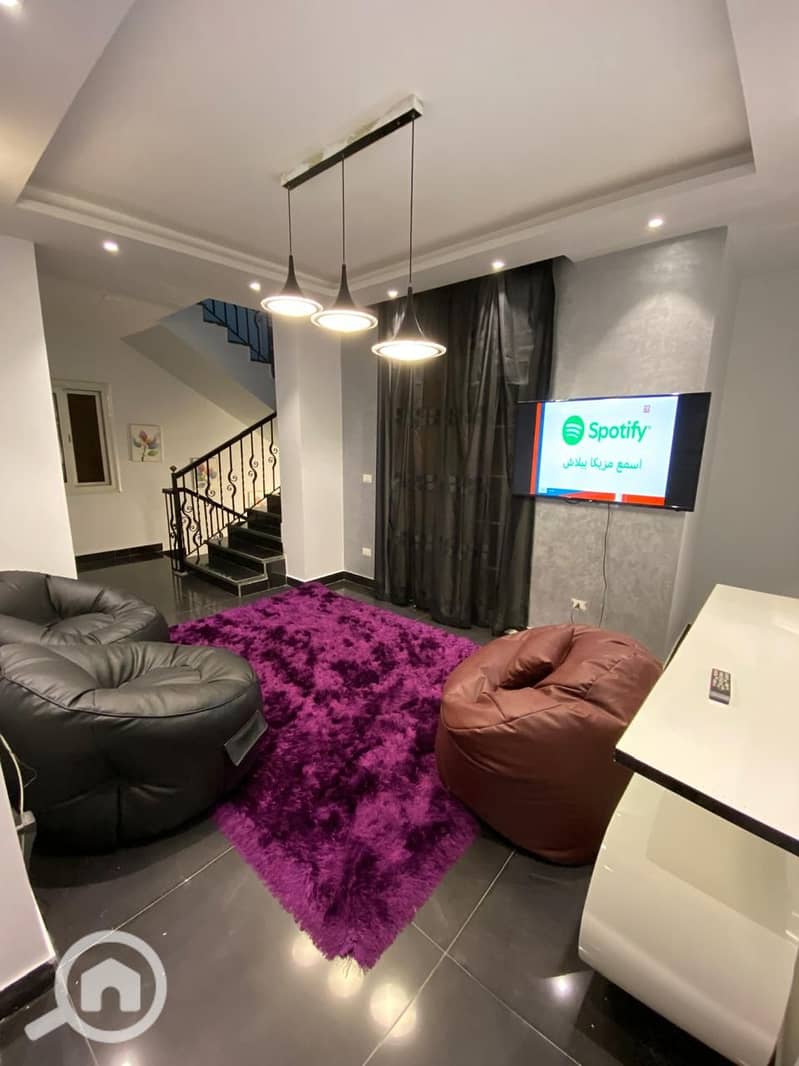 10 WhatsApp Image 2025-11-28 at 20.54. 28 (1). jpeg