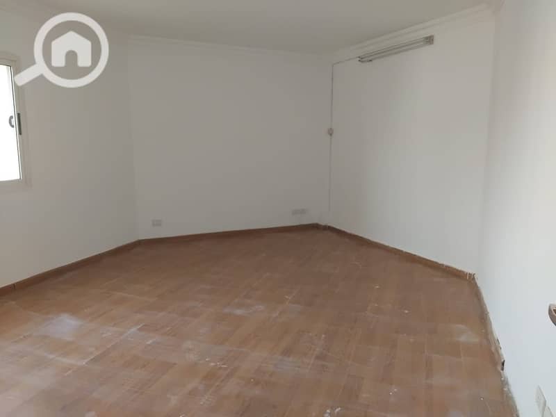 6 cc44a7c5-4619-48d5-82ce-f79d0ca352be. jpeg