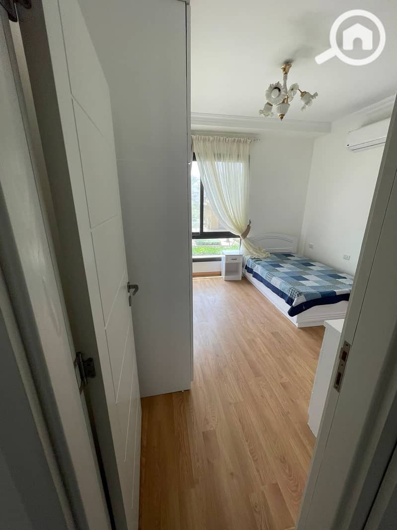 2 b1c8f3cb-fa59-4cb1-a831-01e670a2c64b. jpeg