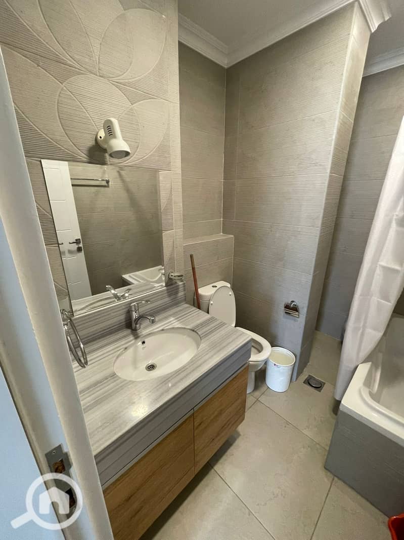 6 8af88a07-011a-4424-b912-e406df7d7c5f. jpeg