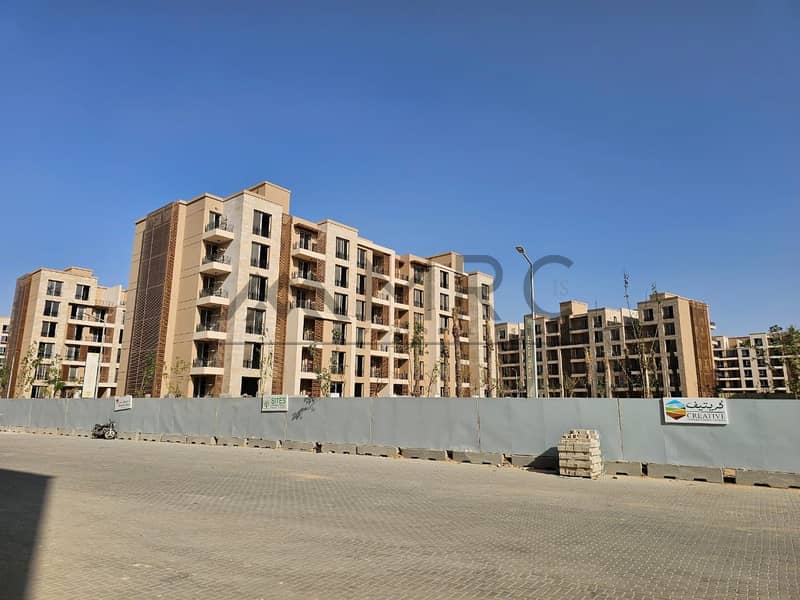 6 0172fb8d-5426-43ec-8fc3-5c4b5453a97c. jpeg