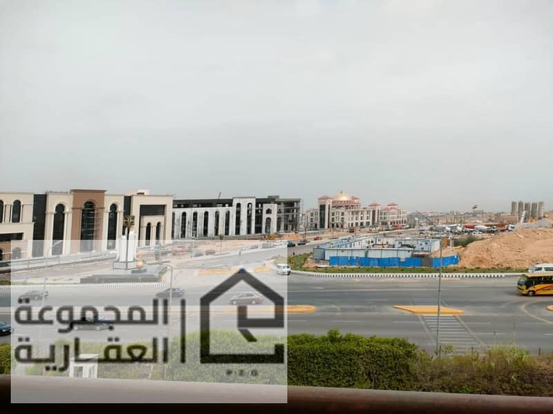 2 b7ab1c63-e0a8-480d-8cc2-d8e9f61a28bc. jpg