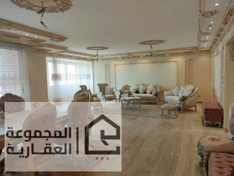 7 8ca17eb3-8c16-43a4-9efb-d99d1b2b7460. jpg