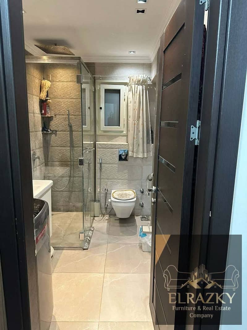 6 276365d3-c834-4e41-95a8-3576da1a9ddf. jpg