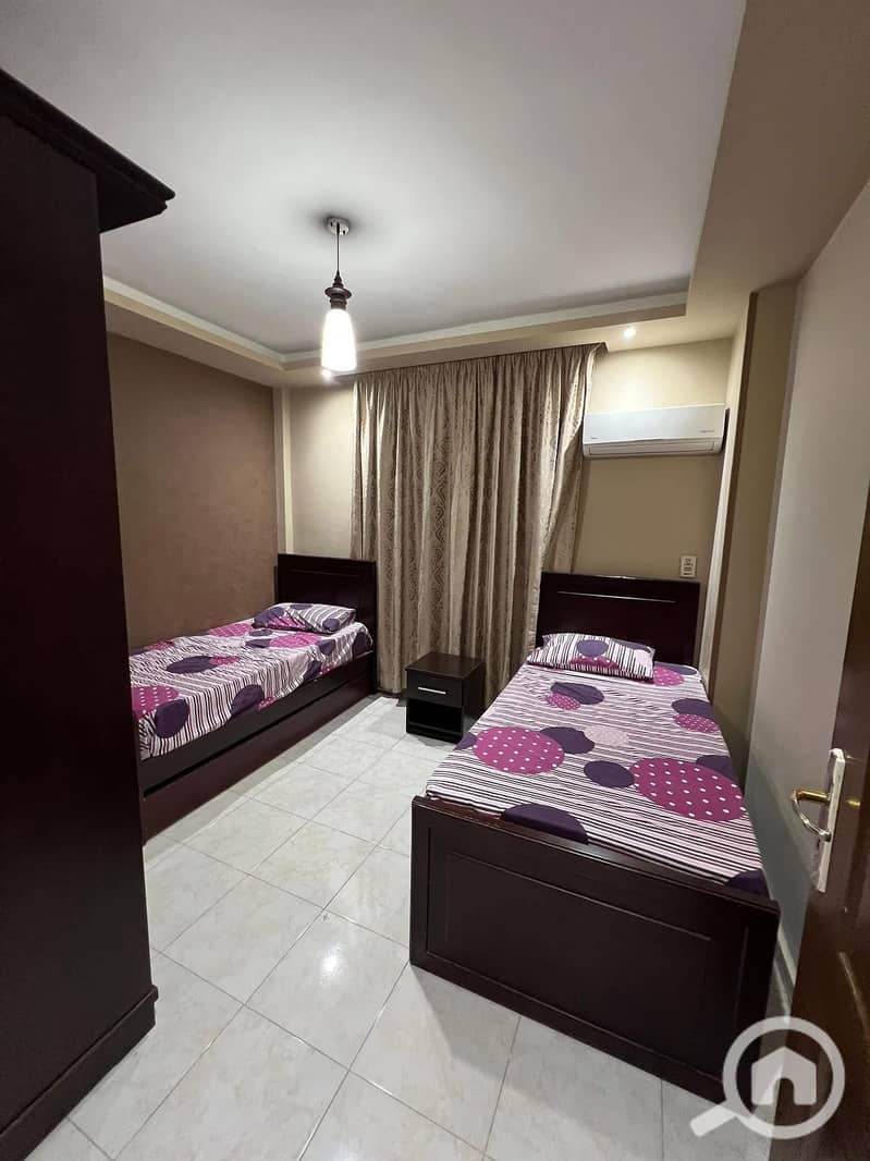 10 bc1c15a9-b73c-4f1a-9f96-2bd41f0019eb. jpeg