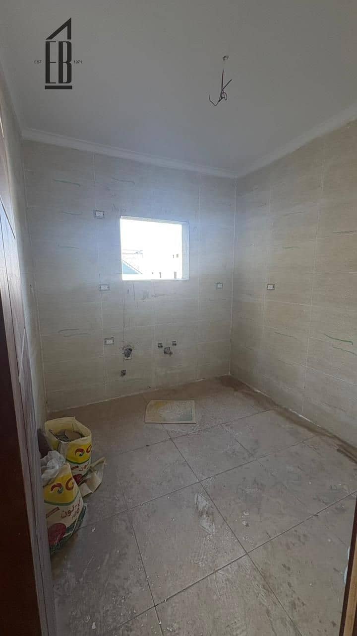 4 WhatsApp Image 2025-12-25 at 2.03. 49 PM. jpeg