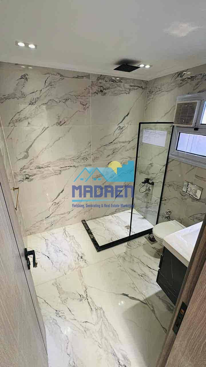 8 c8945edf-5f9c-4844-8419-93f0100c25d1. jpg