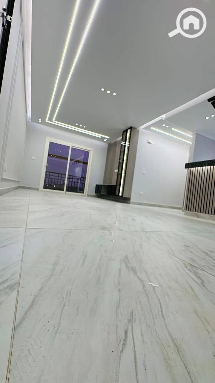 11 44a97d82-7285-438b-a64b-258b2161b733. jpg