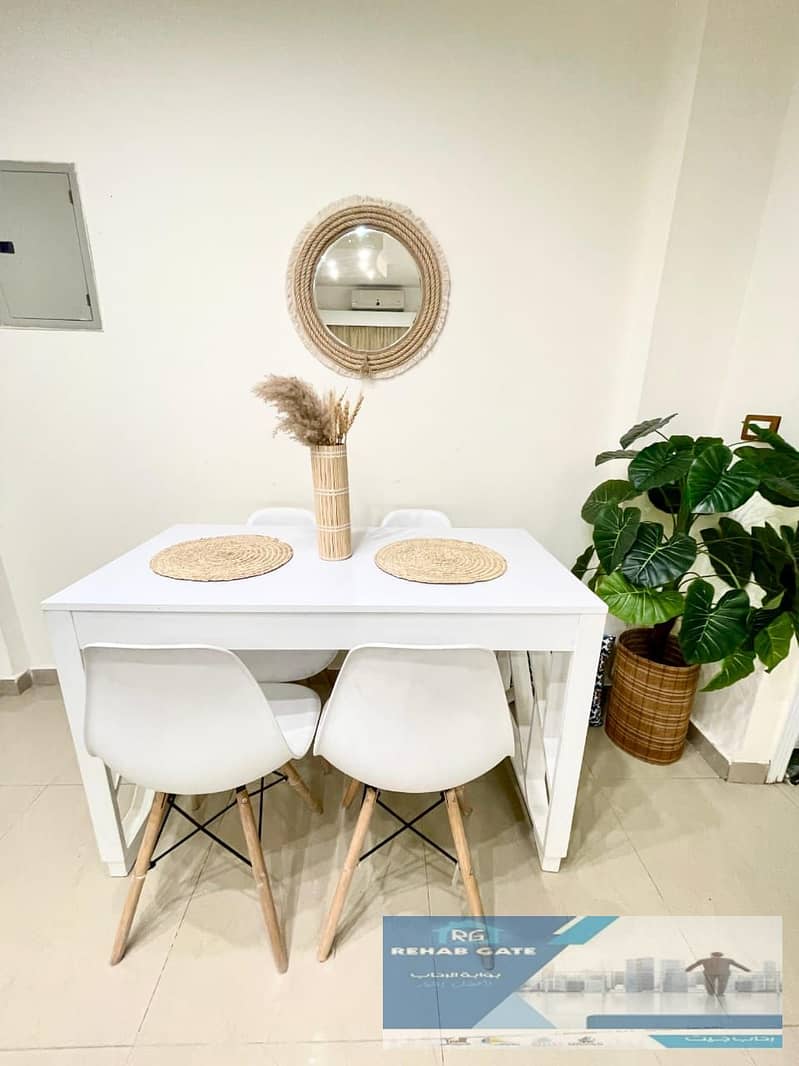 12 4 - Copy - Copy. jpeg