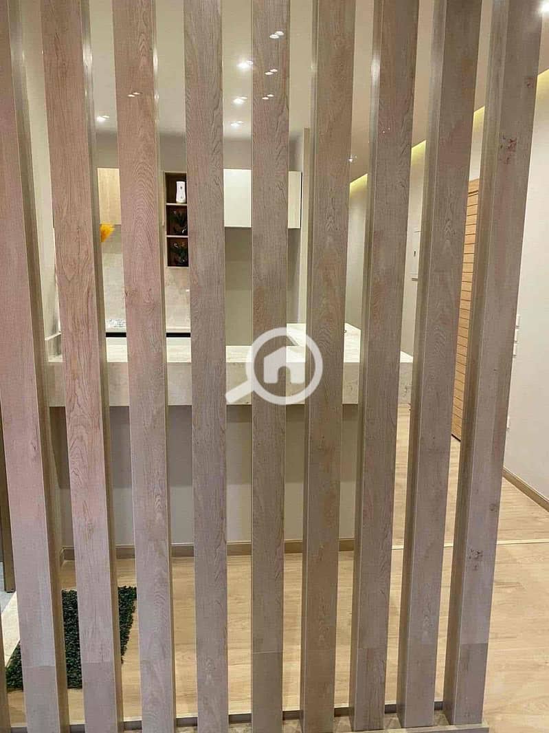 19 24391e17-1d5b-4c69-9358-f071e1b15bba. jpg