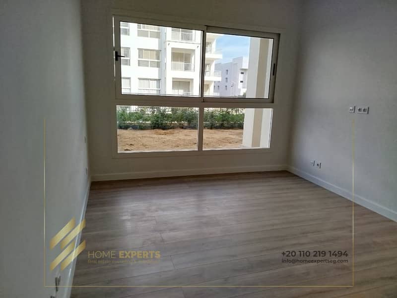 4 WhatsApp Image 2026-01-06 at 11.10. 37 AM (1). jpeg