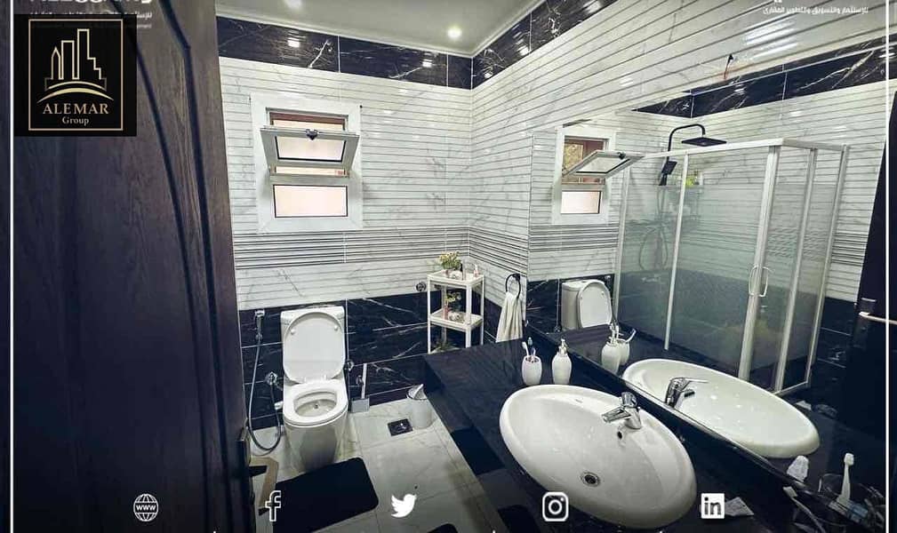 7 57e7e3d7-b730-47f9-9642-32154e61ee4b. jpg