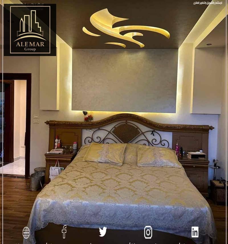 10 5d6a9957-caca-4a23-aa4d-4ba5d3e6ad38. jpg