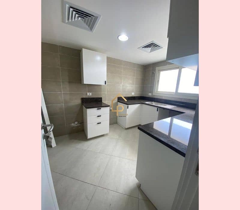 2 WhatsApp Image 2025-12-31 at 3.35. 40 PM. jpg