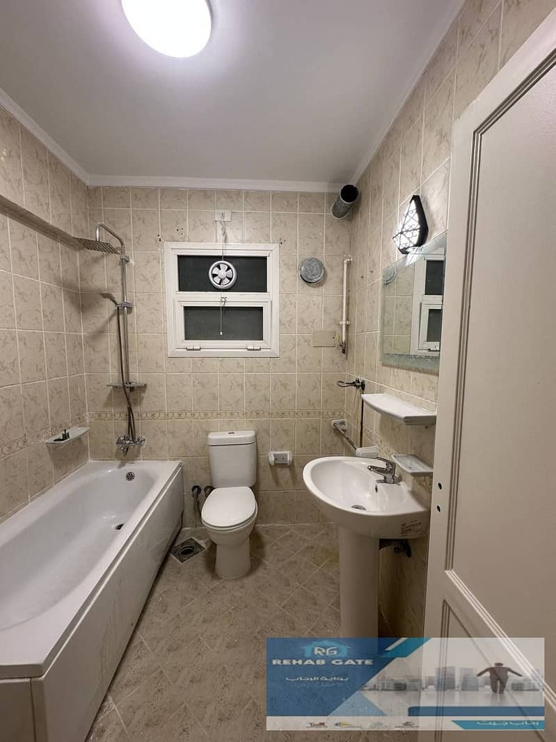 9 48068314-ef0d-4807-b991-34cb004b4566. jpg