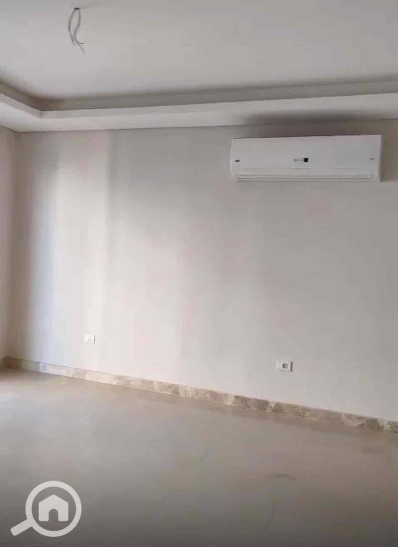 5 13422127-0f85-4e45-b34c-37f017599dd5. jpg