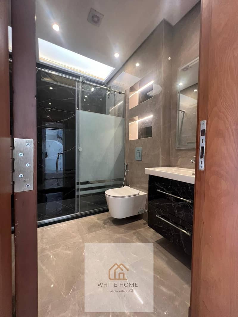 12 WhatsApp Image 2026-01-07 at 1.13. 57 PM (2). jpeg