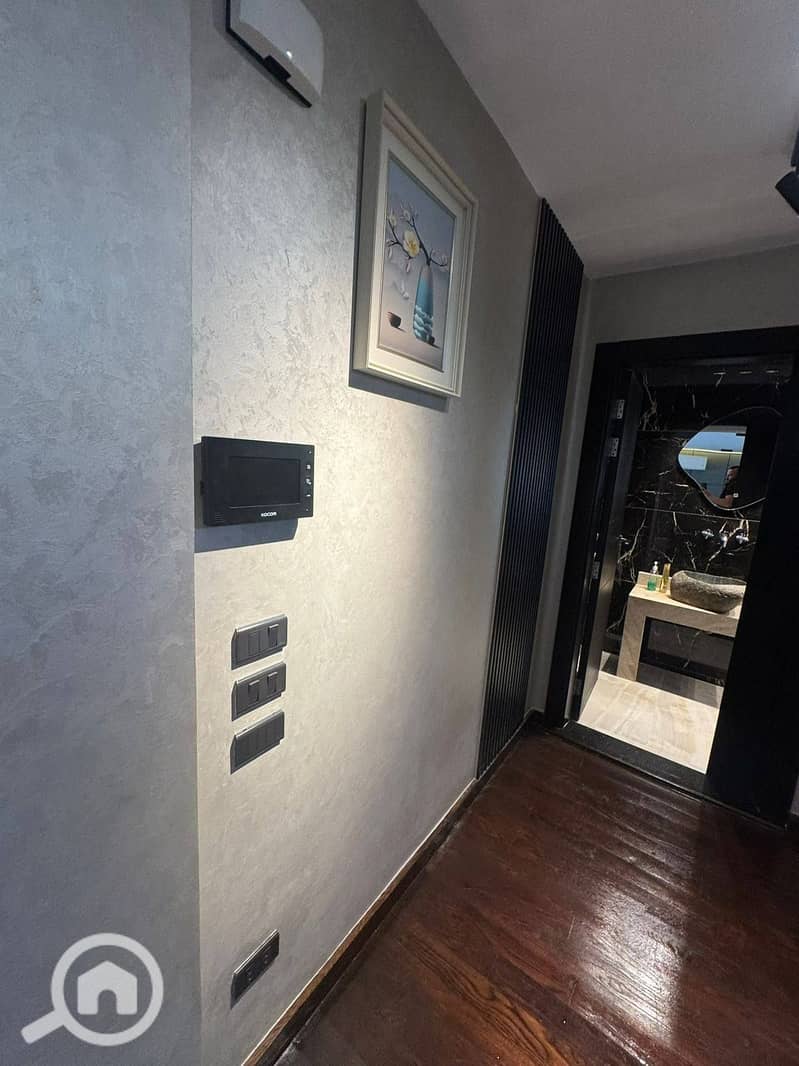 14 591697816_122304277424228254_7091133425956792048_n. jpg