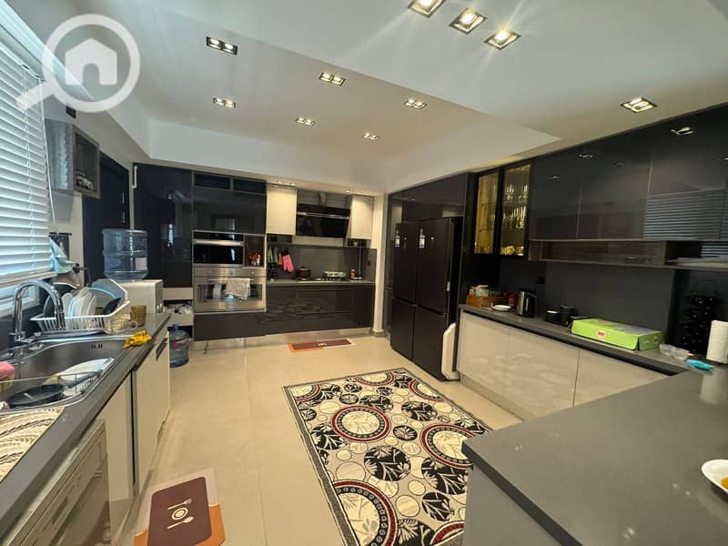 18 591759685_122304276890228254_3522389468354102729_n. jpg