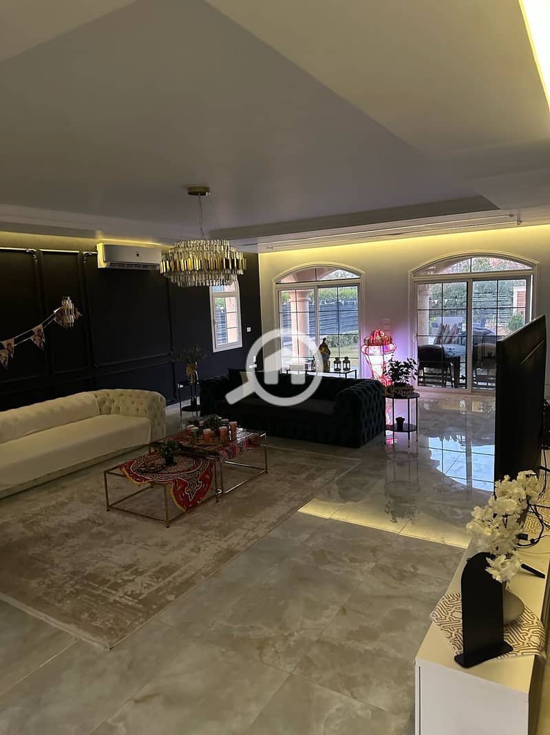 40 fa19fe66-0259-43af-a0a2-5a08ac1c95d0. jpeg