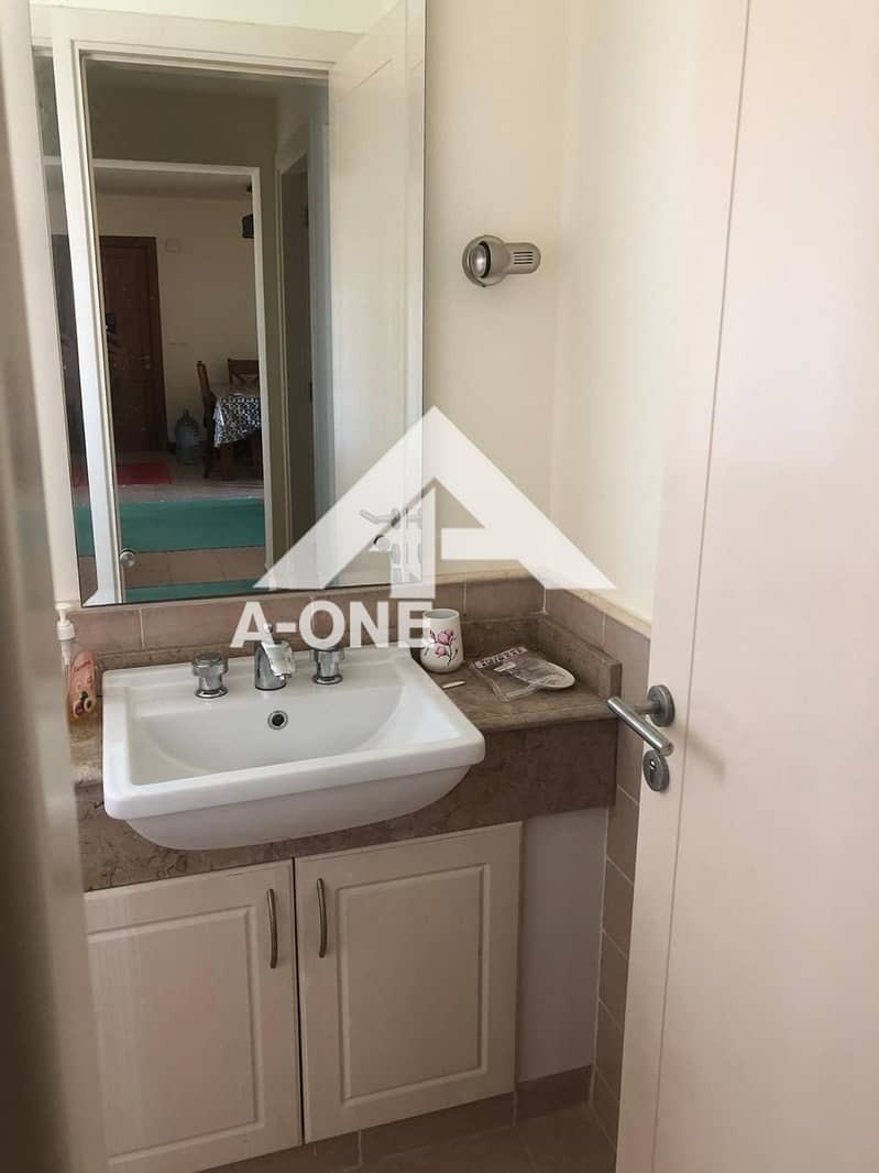 7 7dafc57e-5dee-4a5a-b849-5f1e9196c0ee. jpg