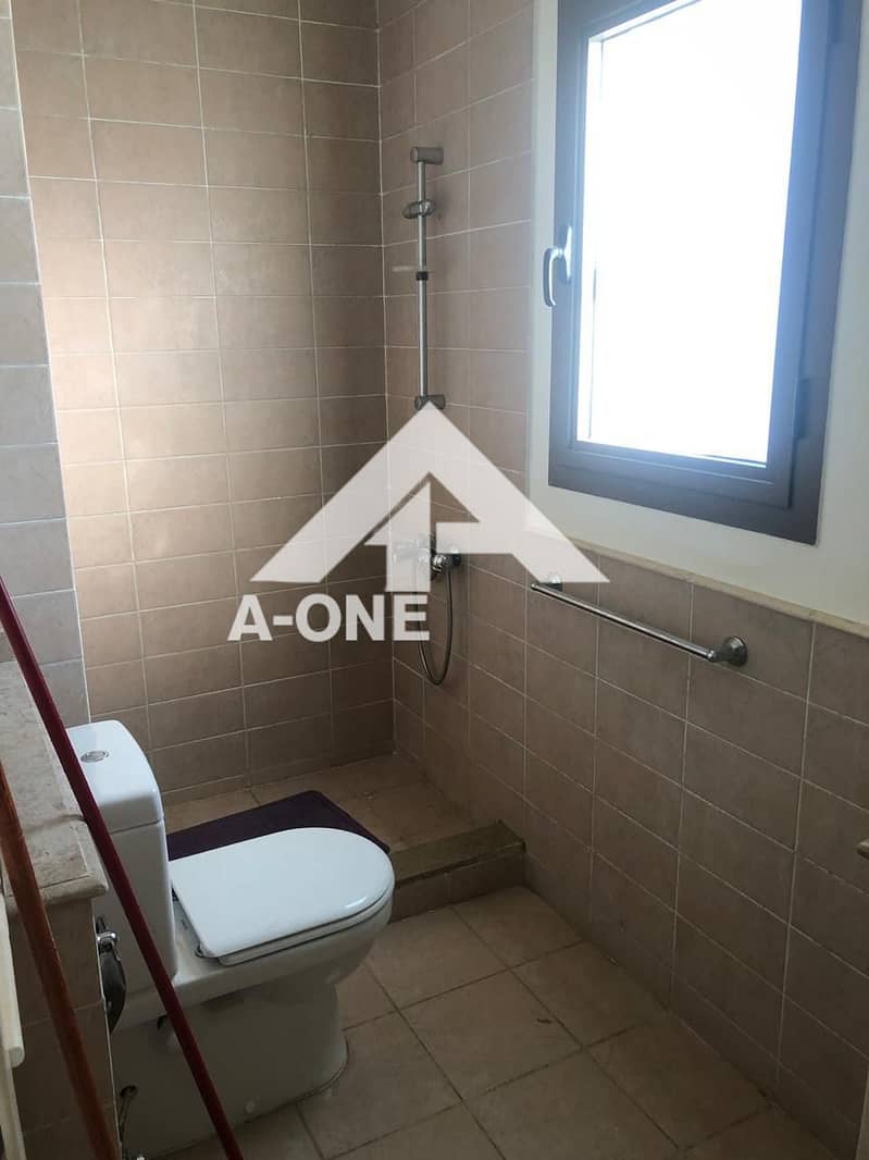 8 5a7dd367-42ed-477f-85e0-53bf2559aec3. jpg