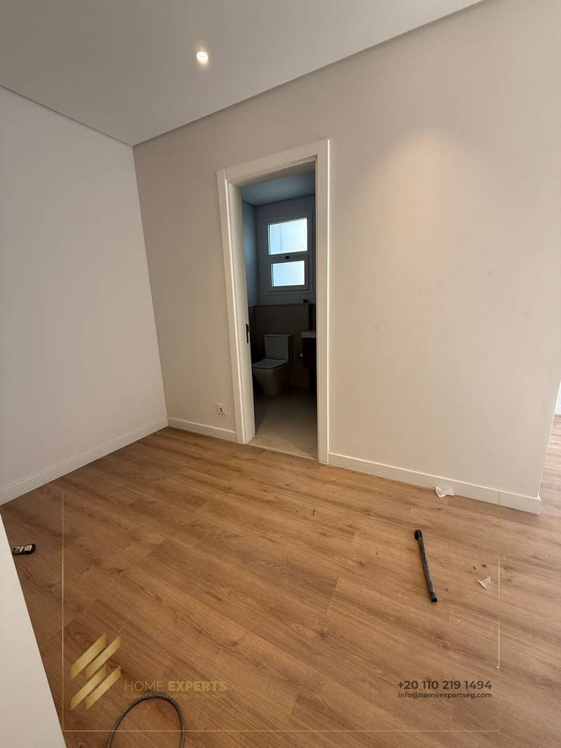 4 WhatsApp Image 2026-01-06 at 2.19. 14 PM (12). jpeg