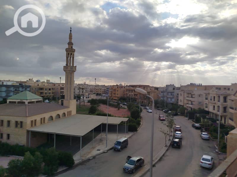 10 WhatsApp Image 2025-12-11 at 19.15. 51_f6f75461. jpg