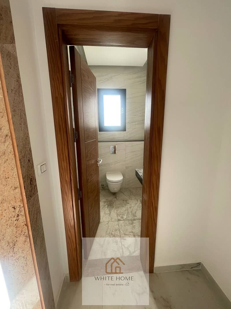 14 WhatsApp Image 2026-01-07 at 1.54. 34 PM (2). jpeg