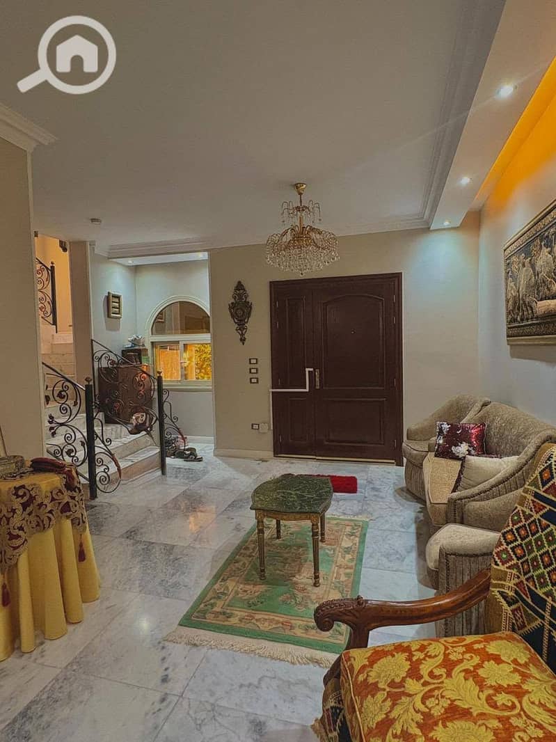 7 3871f2b6-2def-4ce3-8747-198a8ca3f7b9. jpg