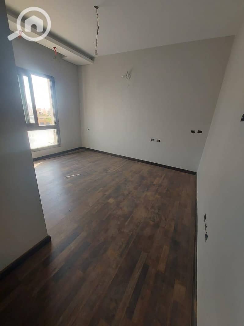 5 WhatsApp Image 2026-01-05 at 11.45. 03 (12). jpeg