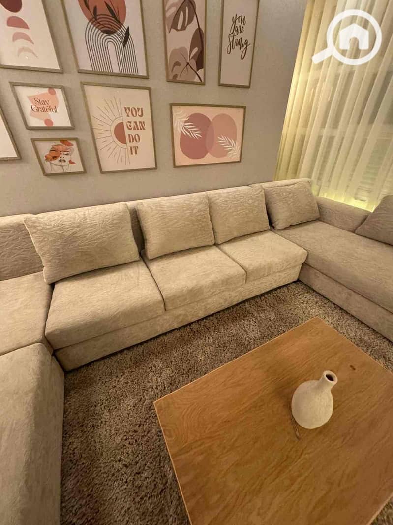 9 c43c7626-acce-4696-be6b-e3557d90ddc4. jpg