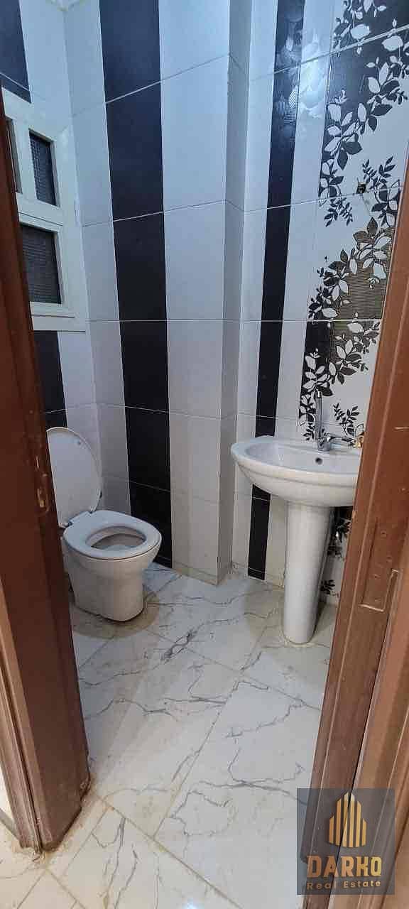 9 6e87fa2b-b761-4326-baa4-7c69dc3b2b27. jpg