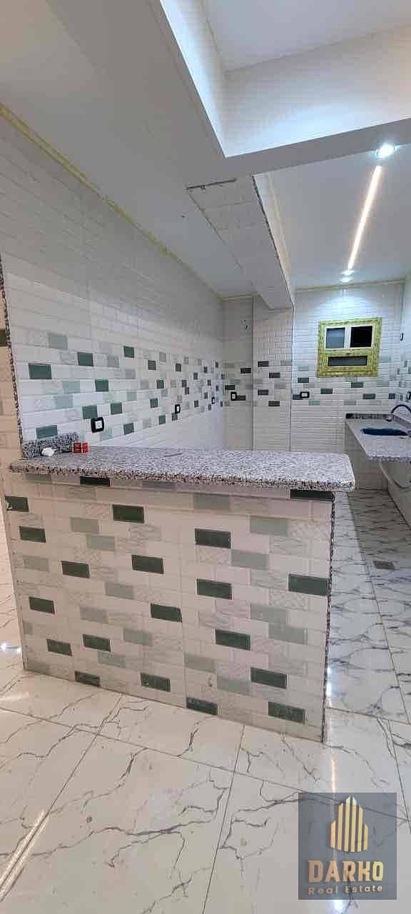 12 f3d06eda-7eb0-462a-89fe-235bc6b80a2d. jpg