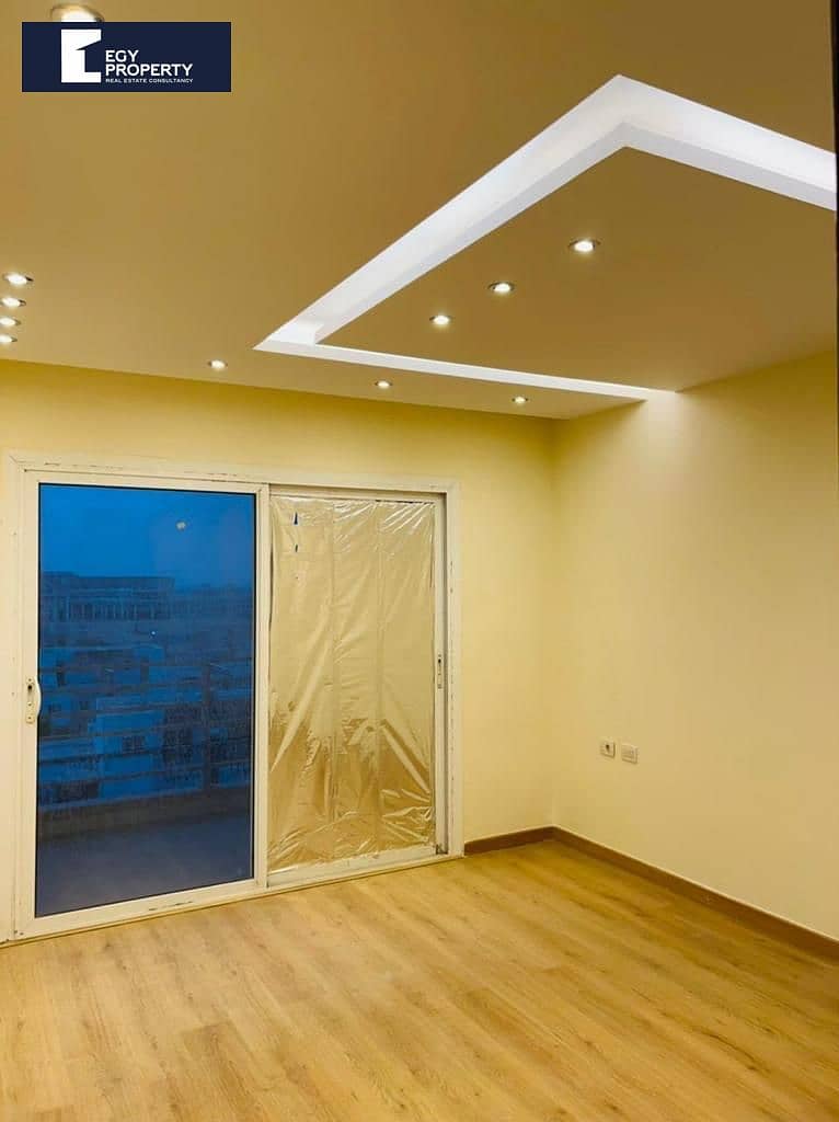 4 _files_WhatsApp Image 2025-12-21 at 10.09. 49_ab764b79. jpg