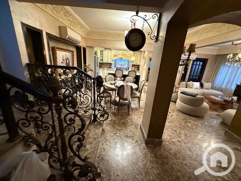 2 e23133d5-43f1-4259-bfde-b381722e50ad. jpeg