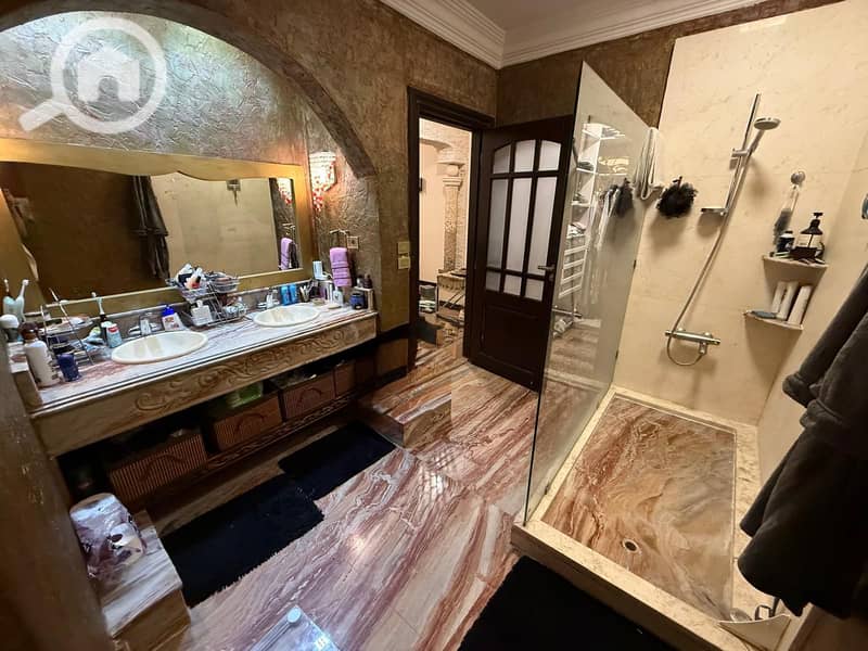 5 7c6d7250-b4f2-4236-822a-bf884f2bca59. jpeg