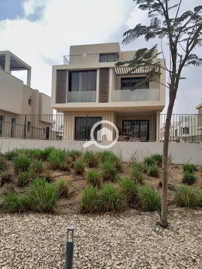 فیلا 4 غرف نوم للبيع في هليوبوليس الجديدة، القاهرة - d1f319f9-33fc-4185-9b1f-8050e4480313. jpg