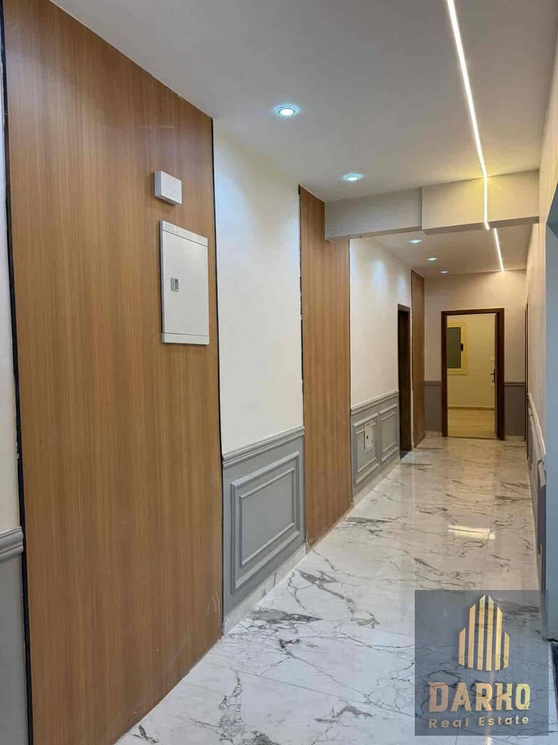 12 3a09b985-1527-4851-aa5d-f3ac66255c11. jpg