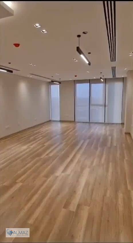 4 WhatsApp Image 2026-01-07 at 3.12. 27 PM (5). jpeg