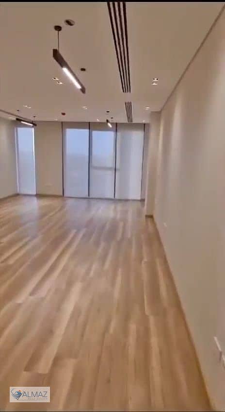 33 WhatsApp Image 2026-01-07 at 3.12. 31 PM (3). jpeg