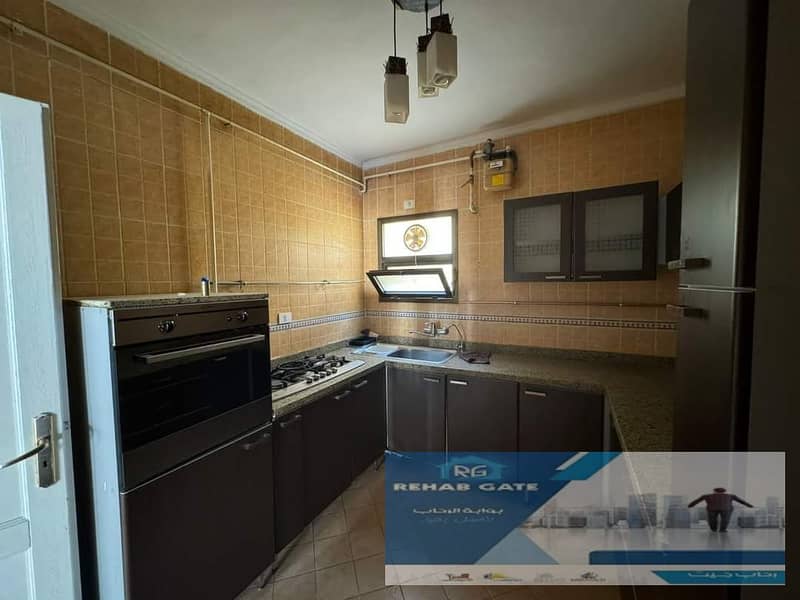 2 1 - Copy (2). jpeg