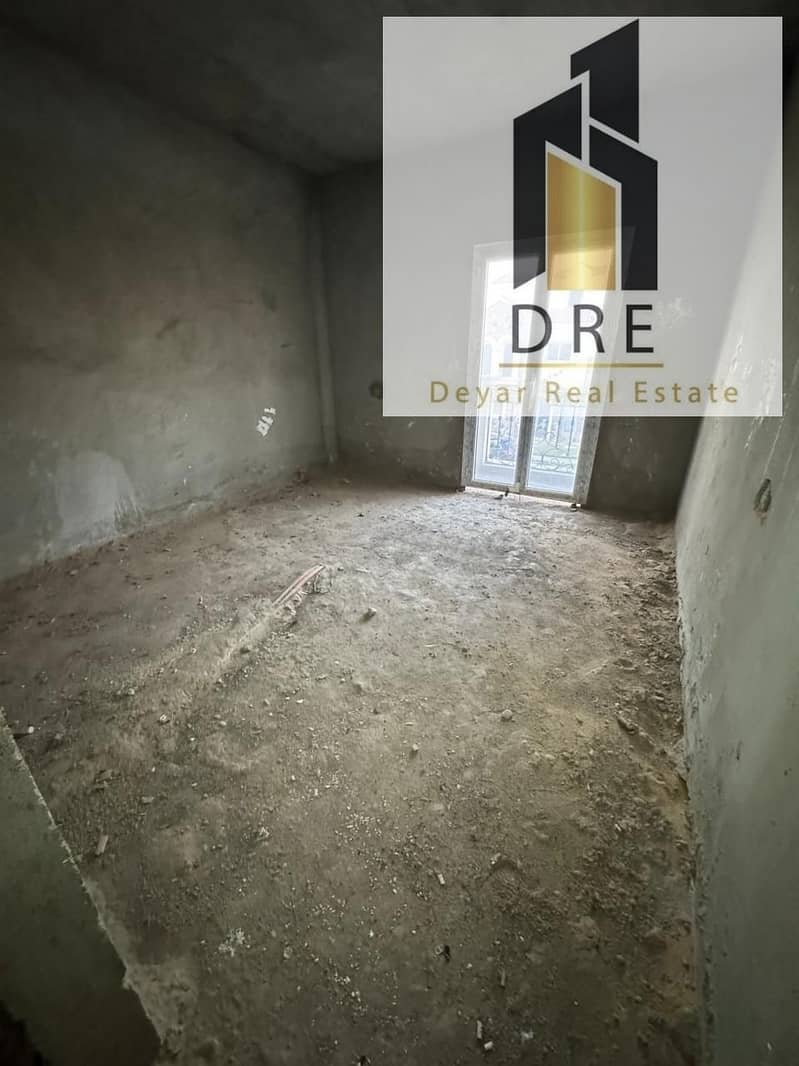 4 4d215679-2103-4199-99cf-3ddc2f789eaa. jpg