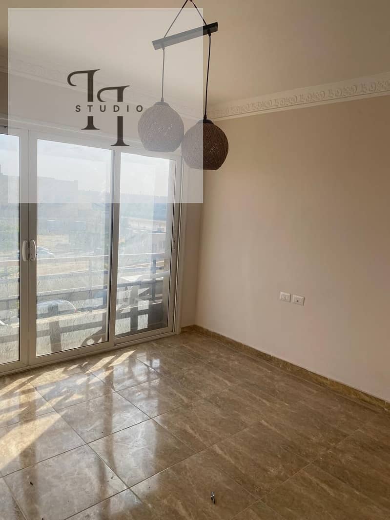 8 WhatsApp Image 2026-01-07 at 11.55. 37 AM. jpeg