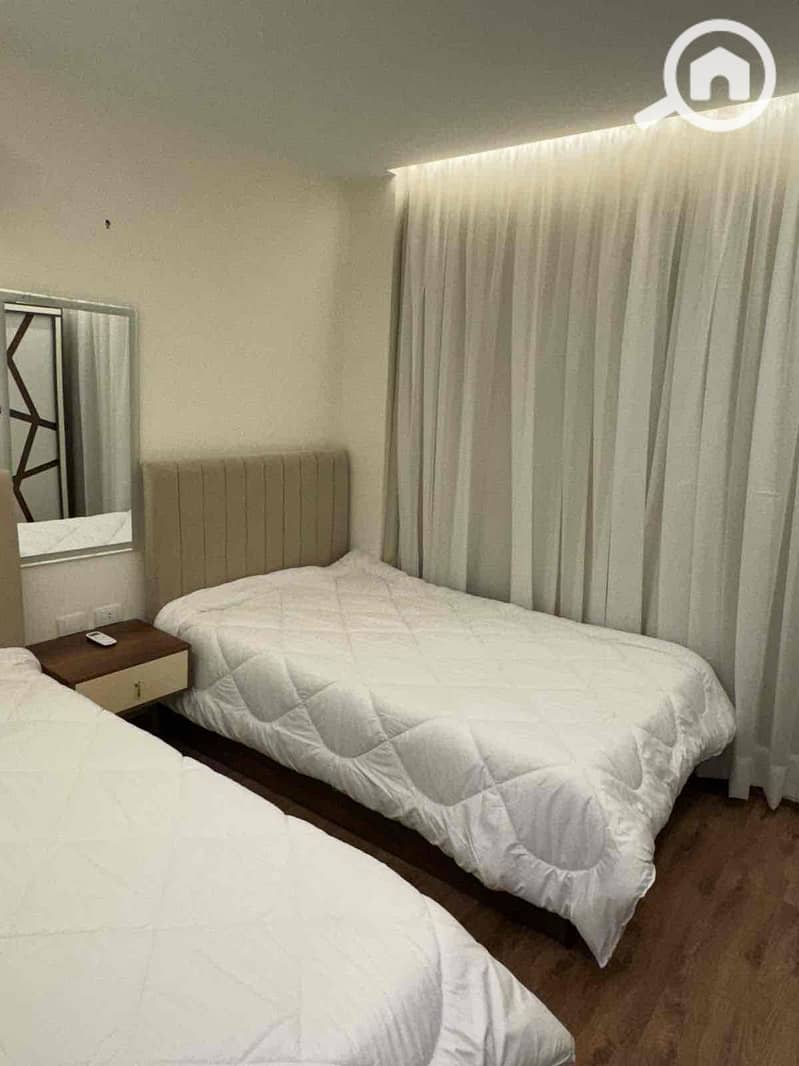 6 bfe7d5fa-420d-41a0-8f13-b73b10a47471. jpg