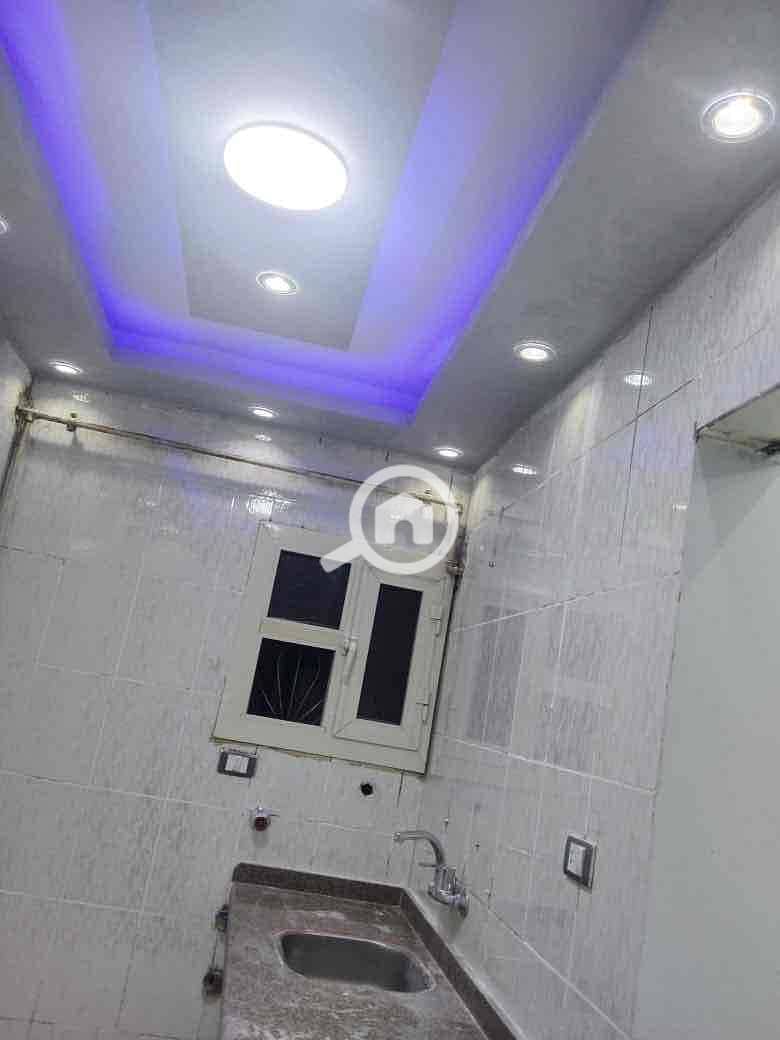 5 afb0a180-640b-49f4-8b27-fc78573eda45. jpg